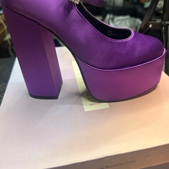 246. NEW SIZE 7 Purple Platform Shoes with Chunky Sole and Ankle Strap - Picture 6 of 7